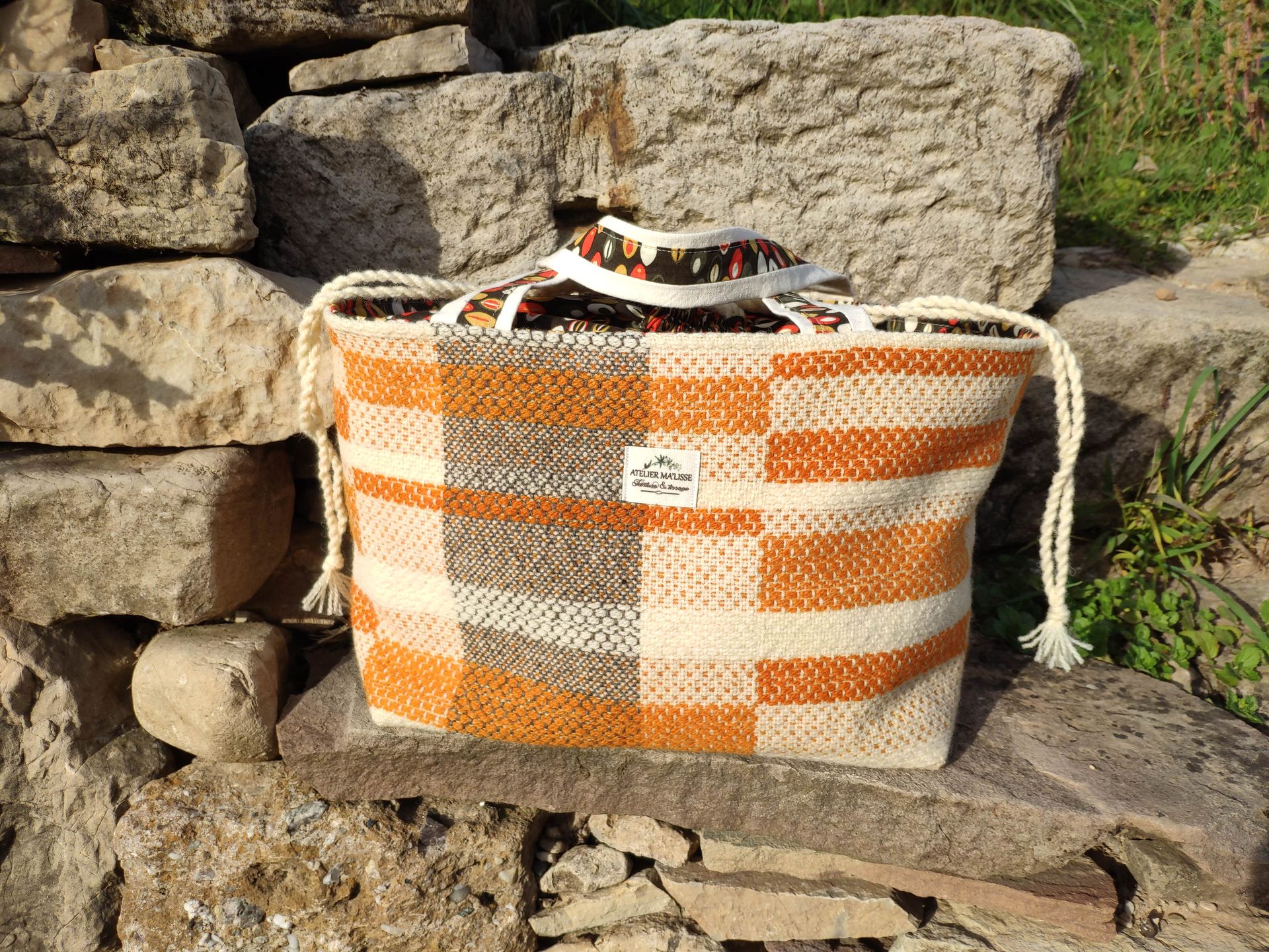sac pochon-Tarasconnaise-cosmos